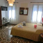 بيت ضيافة Art Deco 3*