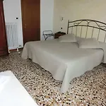 Art Deco بيت ضيافة