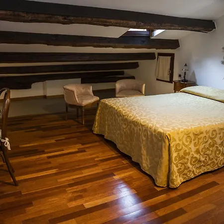 Art Deco 3* Venice