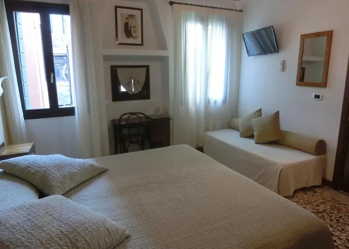 Art Deco Πανσιόν