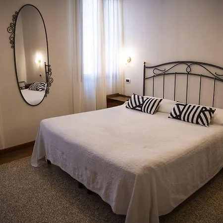 Guest house Art Deco 3*