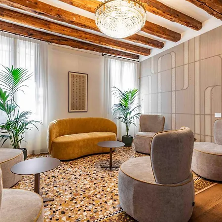 Гостевой дом Art Deco 3*