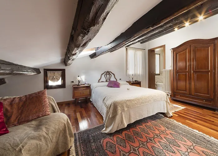 Konukevi Art Deco 3*