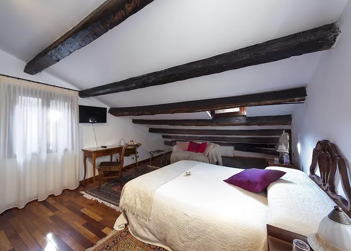 Konukevi Art Deco 3*